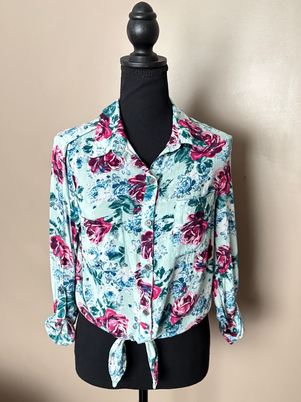 Vintage Y2K Wet Seal button down cottagecore floral blouse tie knot hem M EUC